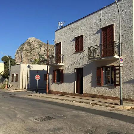 L'angolo Di Colombo Casa vacanze *